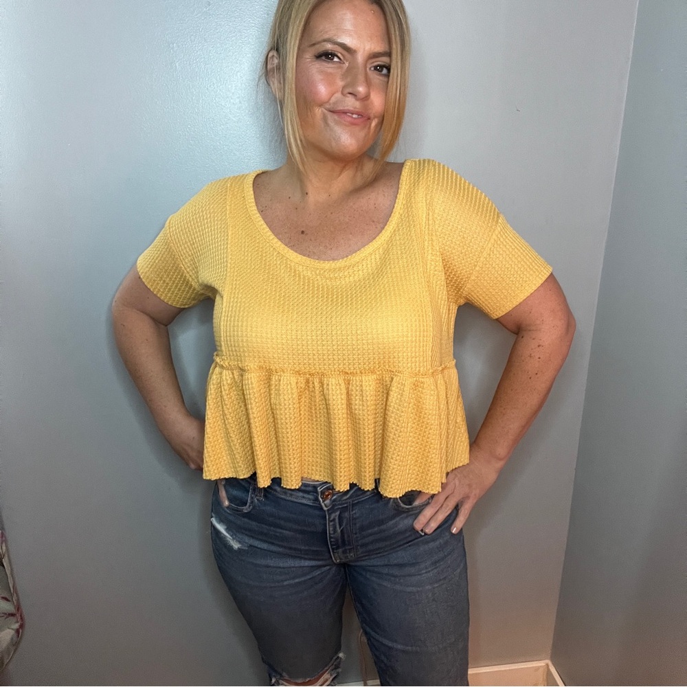 Arizona Jean Company Yellow Ruffle Crop Top